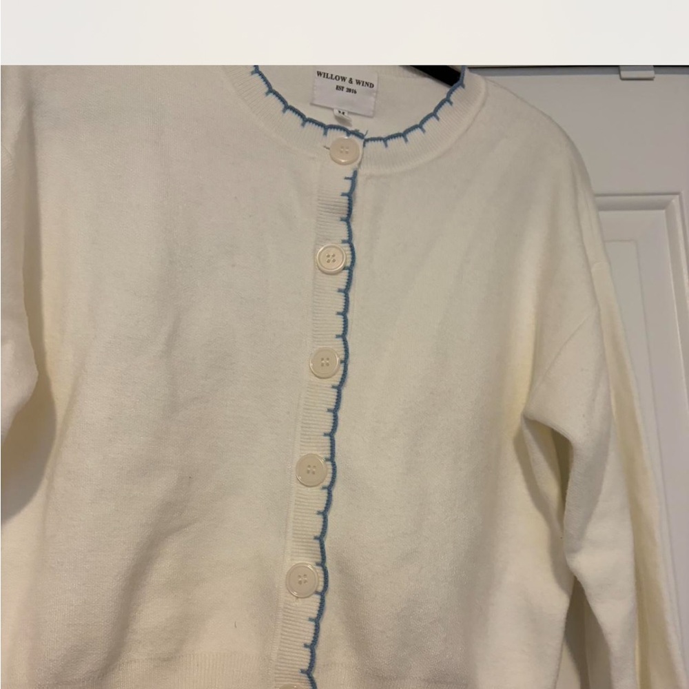 Willow & Wind White Cardigan - Picture 3 of 5